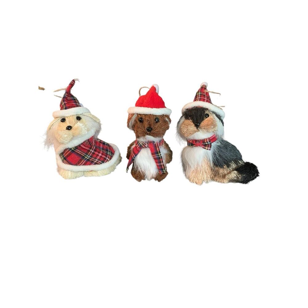 Pier 1 Imports Sisal Dog Christmas Tree Ornaments‎ Set of 3 Santa Hat Plaid 5.5"